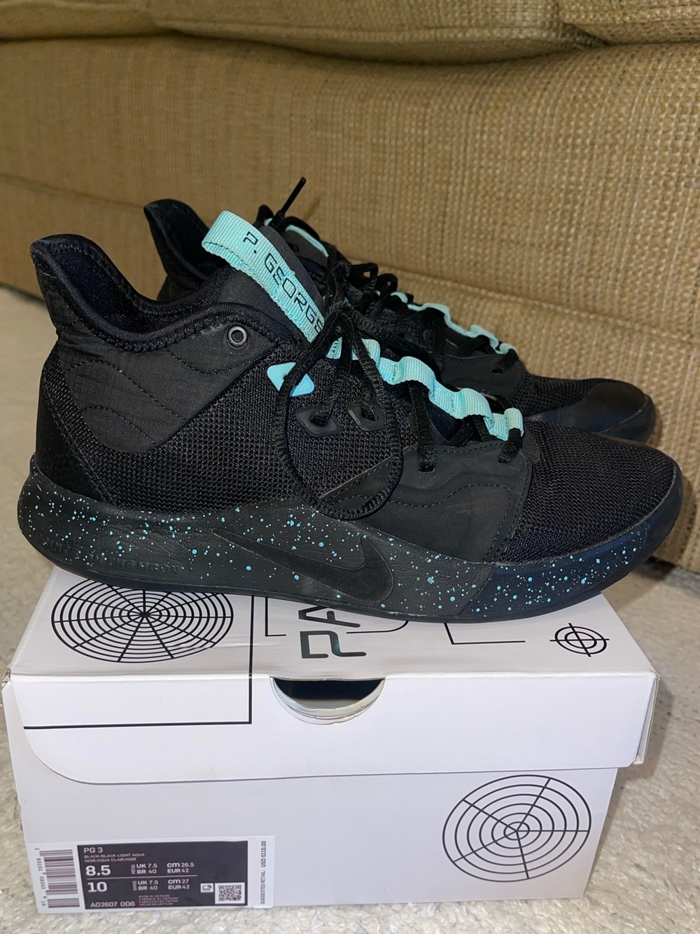 Nike Paul George basketball shoes